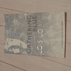 3/$13 Gathering Blue By Lois Lowry Teen Young Adult Fiction Book